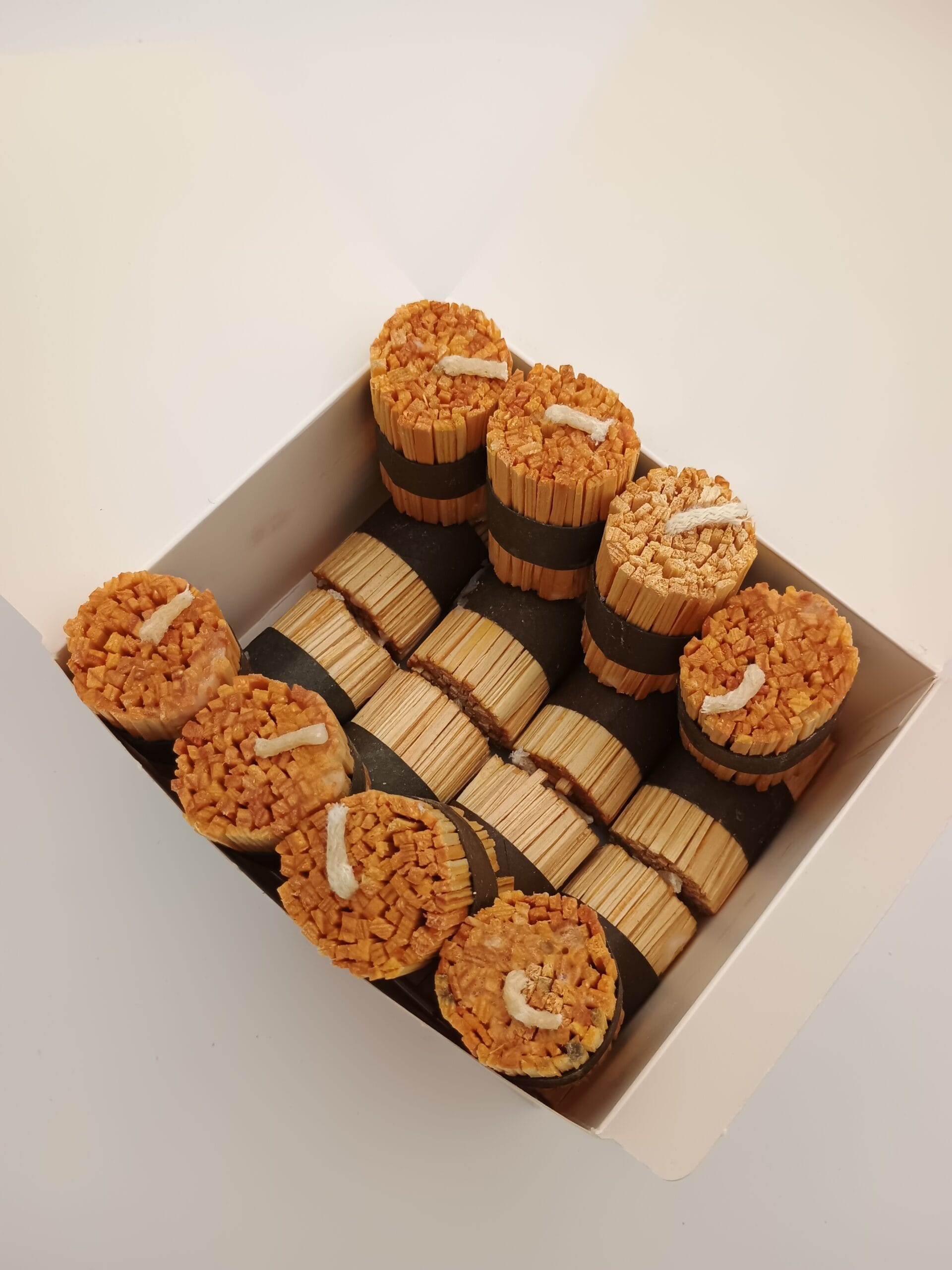 Pudełko 16 sztuk podpałki K-Lumet